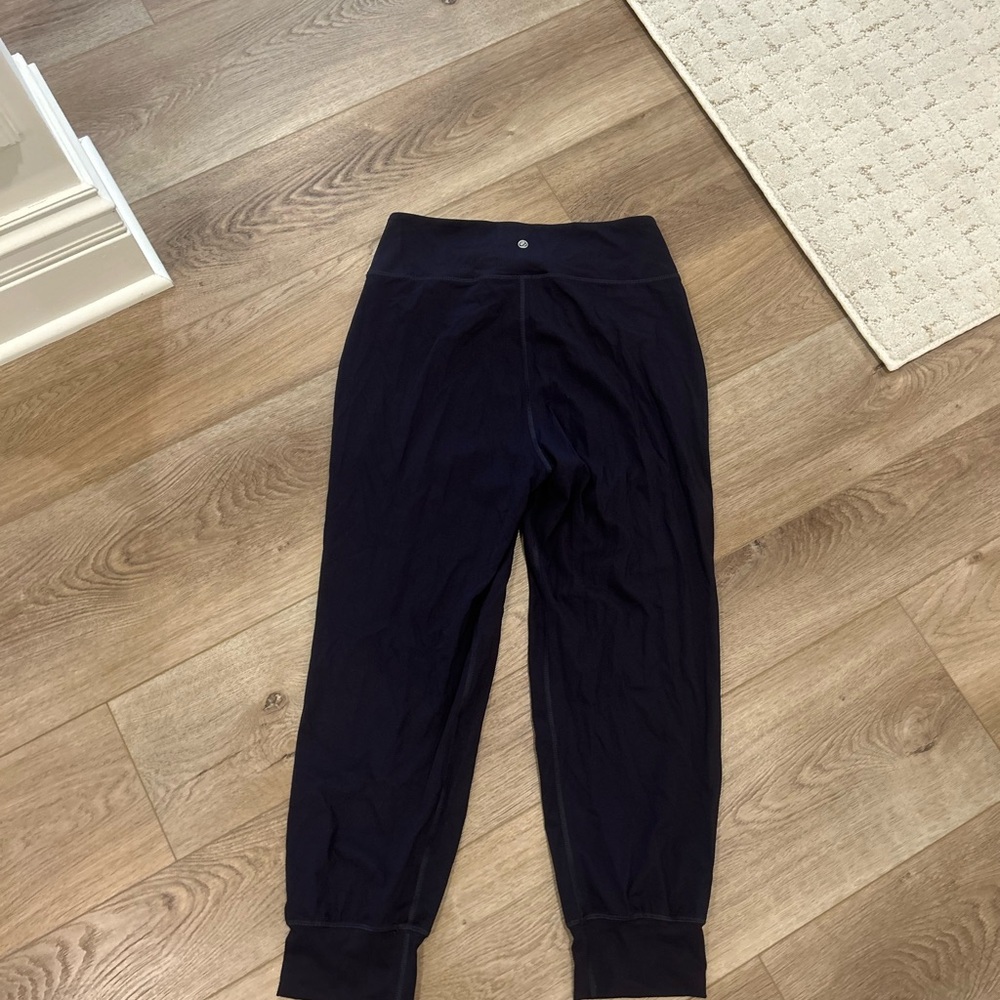 CRZ Yoga 7/8 Length Plum Navy Tied Joggers - Picture 3 of 4